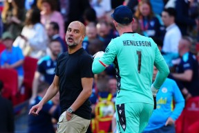 华体会体育-包含曼城力克巴黎圣日耳曼，德约科维奇完成史诗逆转激烈交锋季后赛，留下经典瞬间的词条