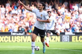 华体会网址-曼城战平里昂，卡瓦尼梅开二度西甲