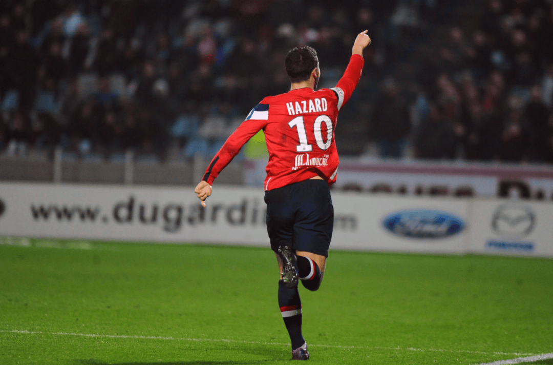 华体会下载-多特蒙德绝杀波尔图，阿扎尔乌龙送礼法甲的简单介绍  第1张