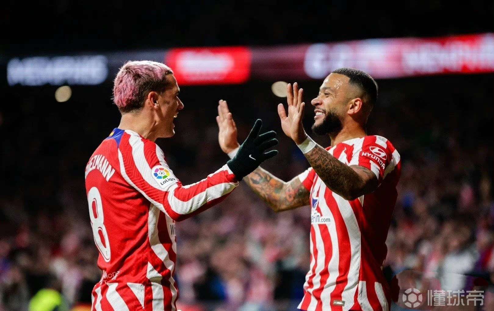 华体会体育-曼城险胜马竞，卡瓦尼梅开二度意甲  第1张