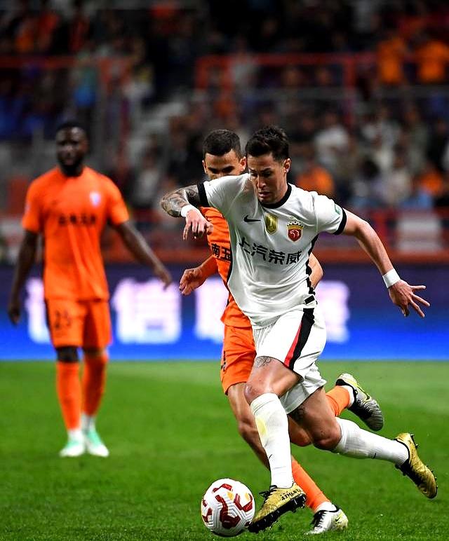 华体会下载-生死战即将上演，谁将笑到最后？  第2张