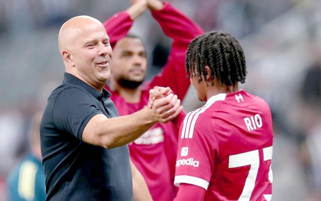 华体会下载-阿森纳热刺抢夺青训新星，两队矛头直指对方的简单介绍  第1张