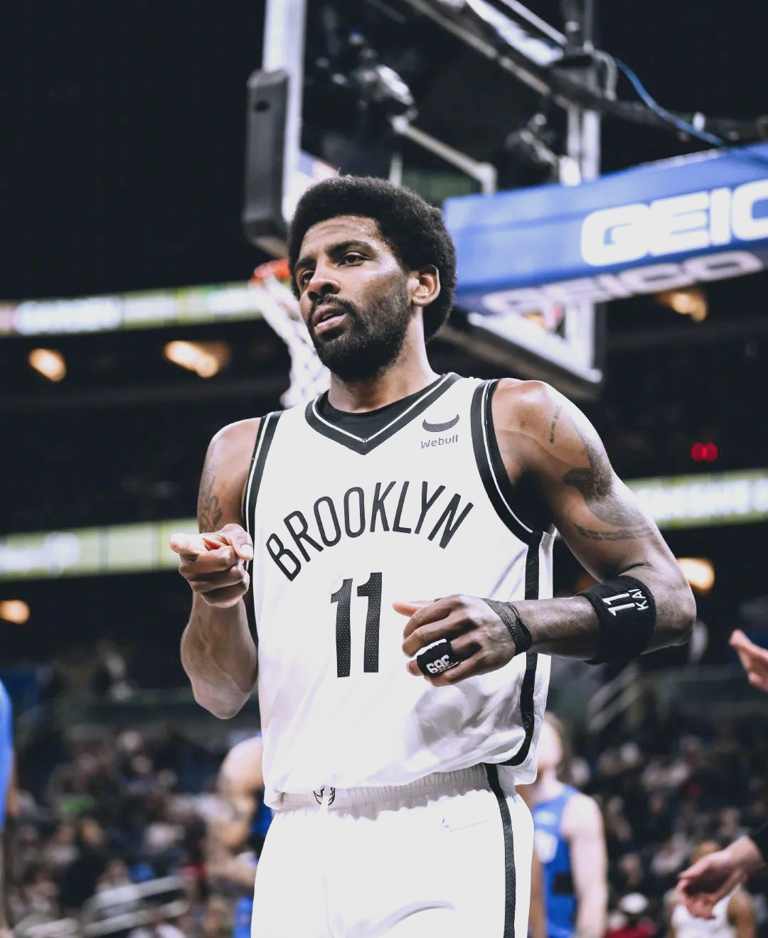 华体会下载-关于湖人逆转爵士，欧文点燃赛场的信息  第1张